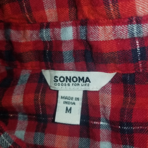 Button down - Picture 2 of 2